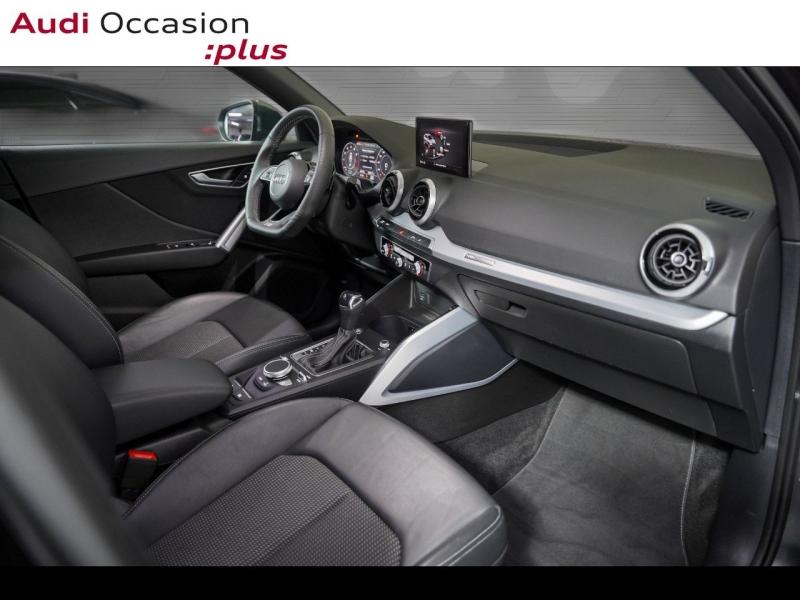 Voitures occasions Audi Q2 S line Paris