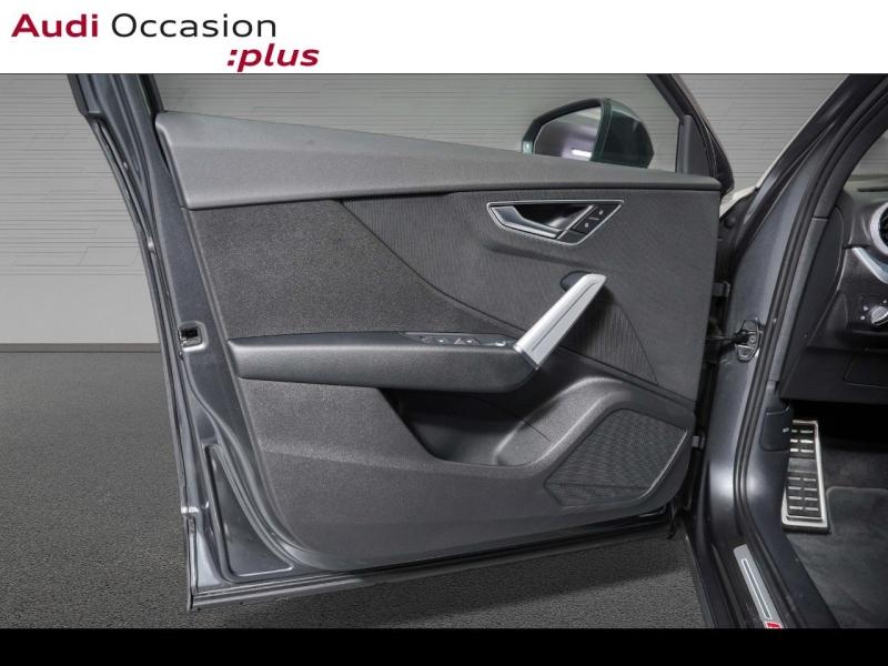 Voitures occasions Audi Q2 S line Paris