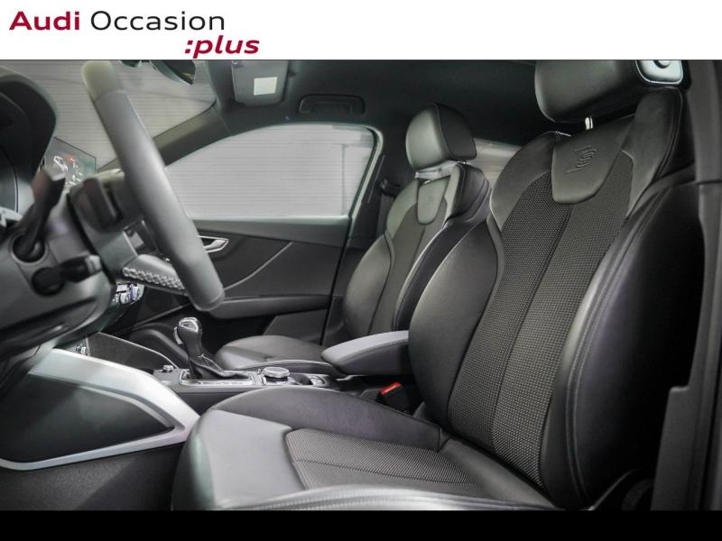 Voitures occasions Audi Q2 S line Paris