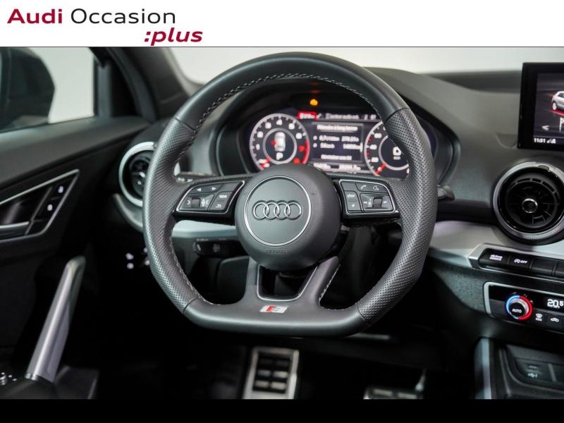 Voitures occasions Audi Q2 S line Paris