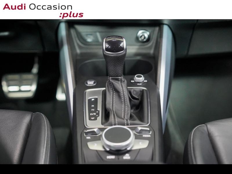 Voitures occasions Audi Q2 S line Paris