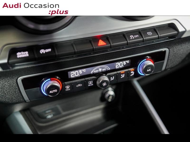 Voitures occasions Audi Q2 S line Paris