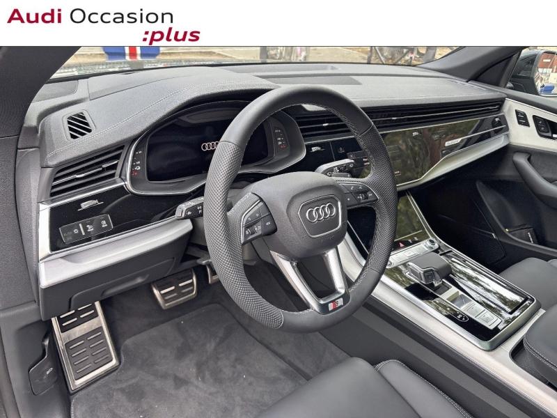 Voitures occasions Audi Q8 S line Paris