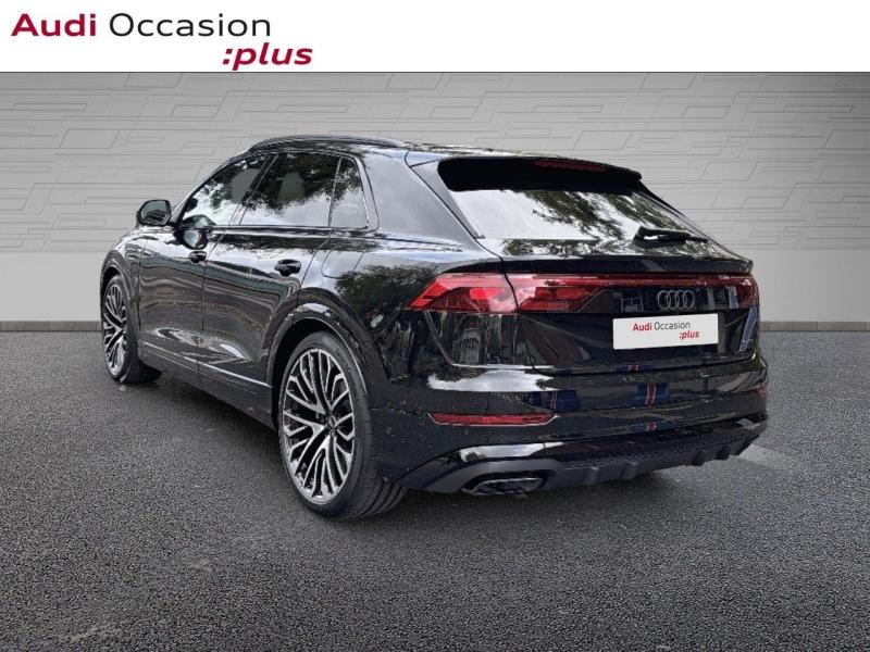 Voitures occasions Audi Q8 S line Paris