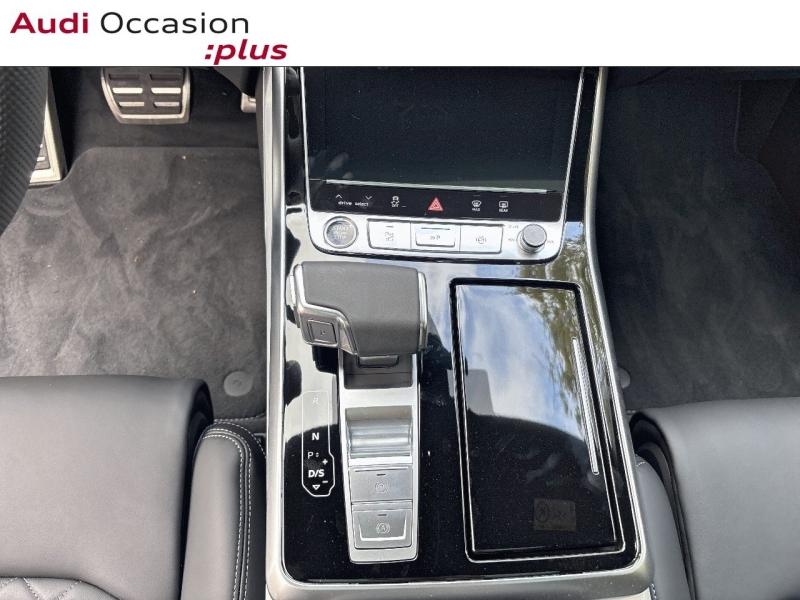 Voitures occasions Audi Q8 S line Paris