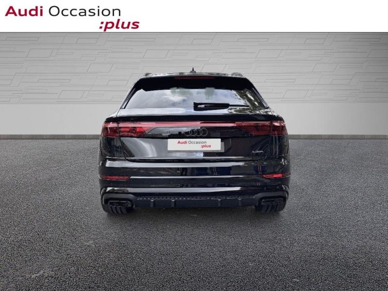 Voitures occasions Audi Q8 S line Paris