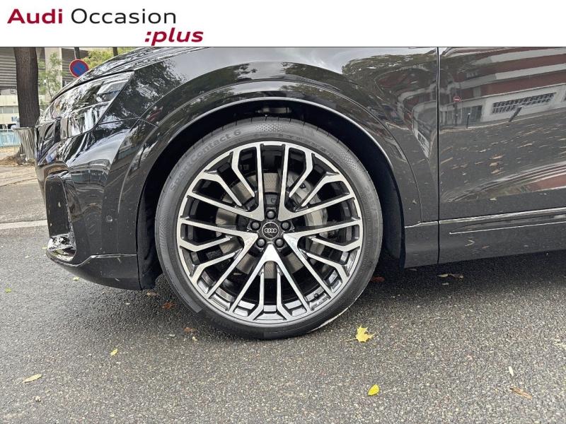 Voitures occasions Audi Q8 S line Paris