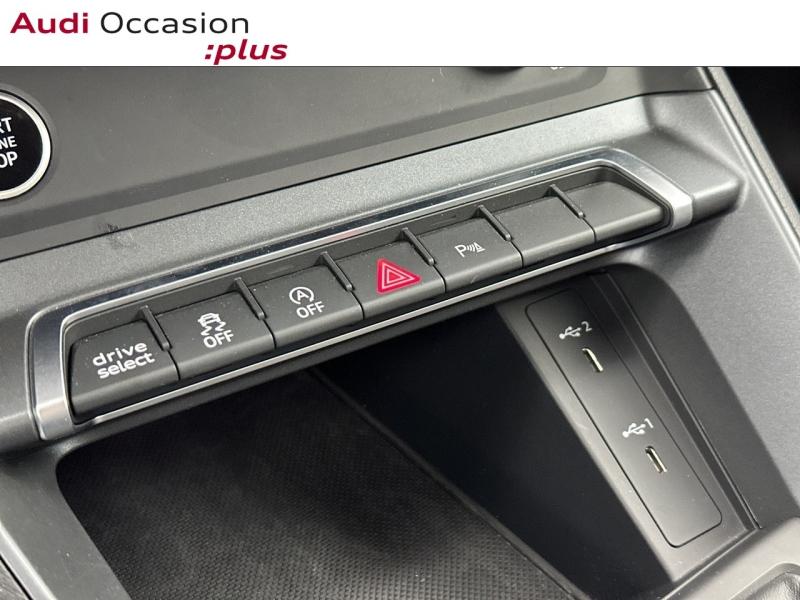 Voitures occasions Audi Q3 S line Paris