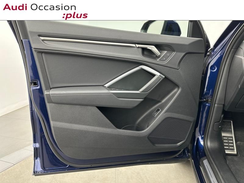 Voitures occasions Audi Q3 S line Paris