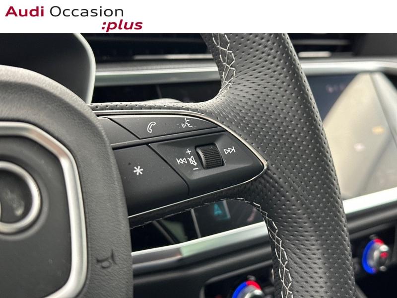 Voitures occasions Audi Q3 S line Paris