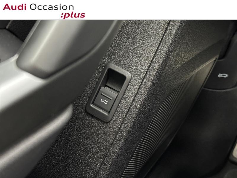 Voitures occasions Audi Q3 S line Paris