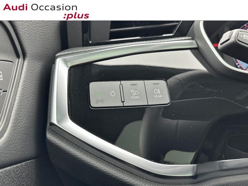 Voitures occasions Audi Q3 S line Paris