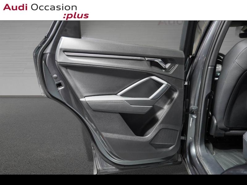Voitures occasions Audi Q3 S line Paris