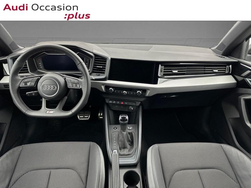 Voitures occasions Audi A1 Sportback S line plus Paris