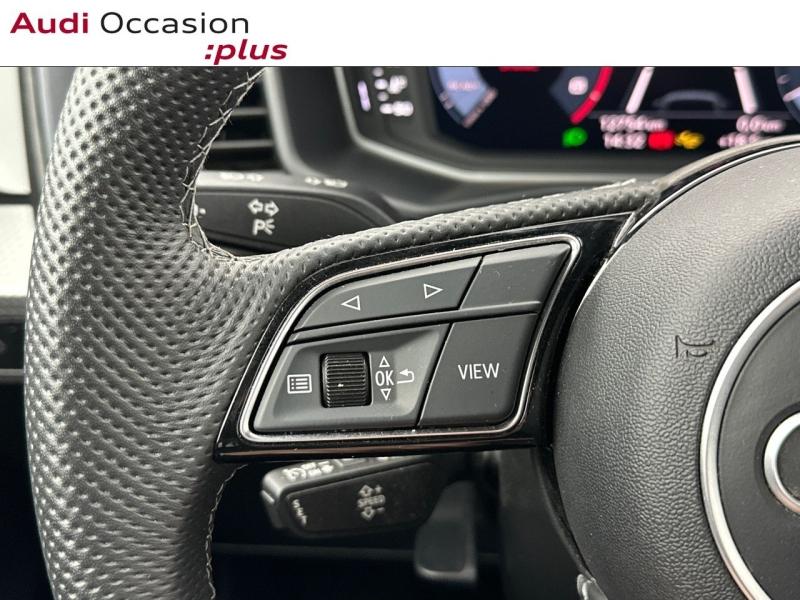Voitures occasions Audi A1 Sportback S line plus Paris