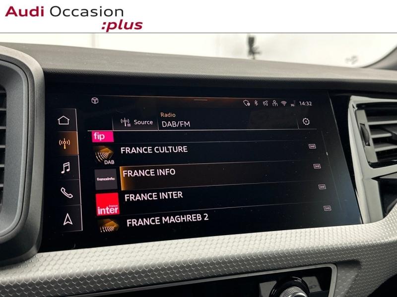 Voitures occasions Audi A1 Sportback S line plus Paris