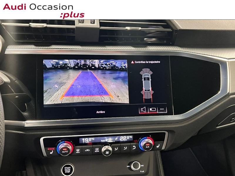 Voitures occasions Audi Q3 Sportback S line Paris