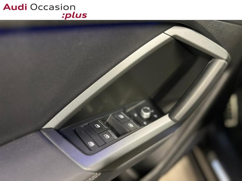Voitures occasions Audi Q3 Sportback S line Paris