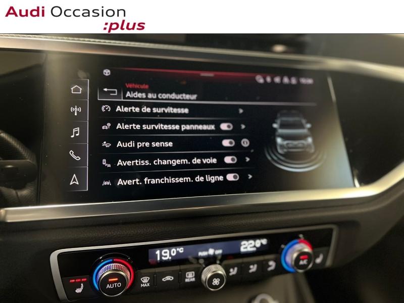 Voitures occasions Audi Q3 Sportback S line Paris