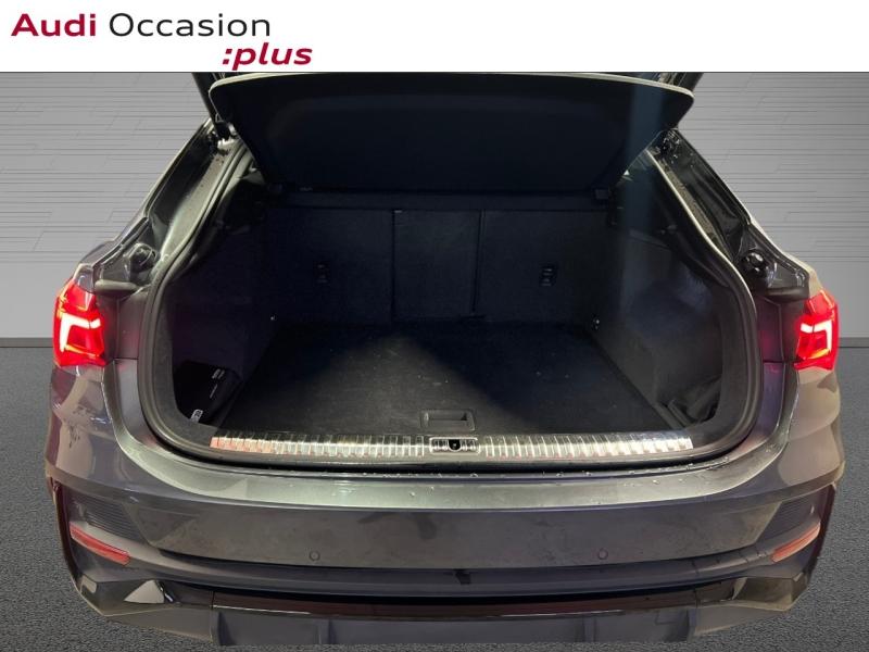 Voitures occasions Audi Q3 Sportback S line Paris