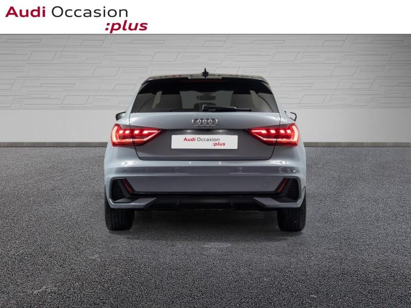 Voitures occasions Audi A1 Sportback S line plus Paris