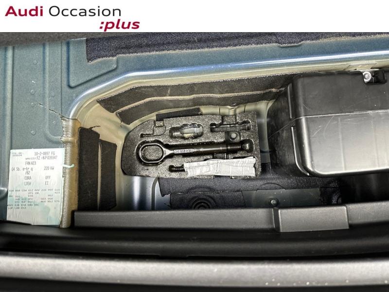 Voitures occasions Audi Q4 Sportback e-tron S line Paris