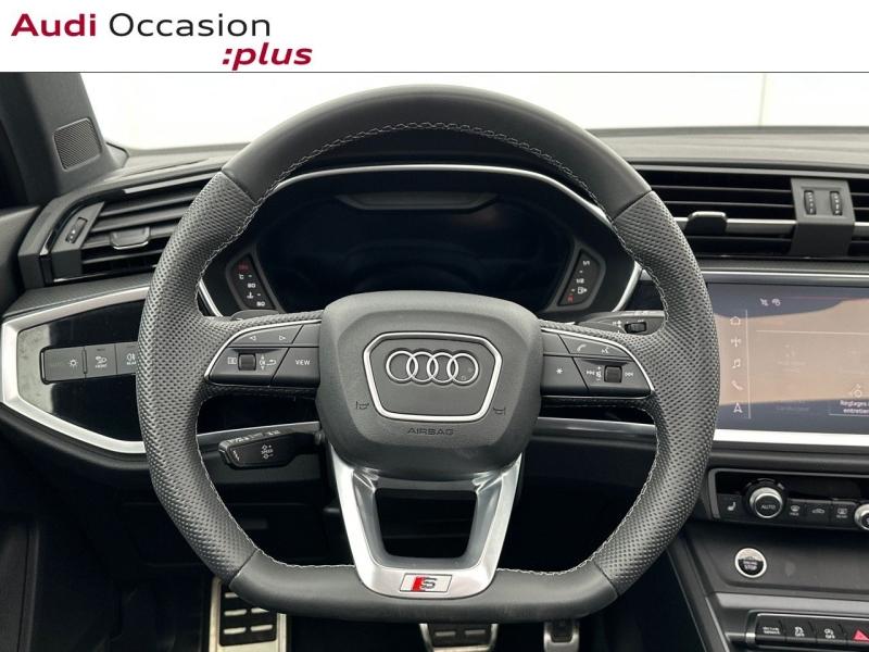 Voitures occasions Audi Q3  Paris