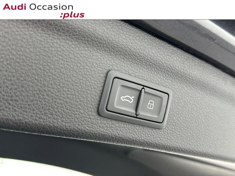 Voitures occasions Audi Q3 S line Paris