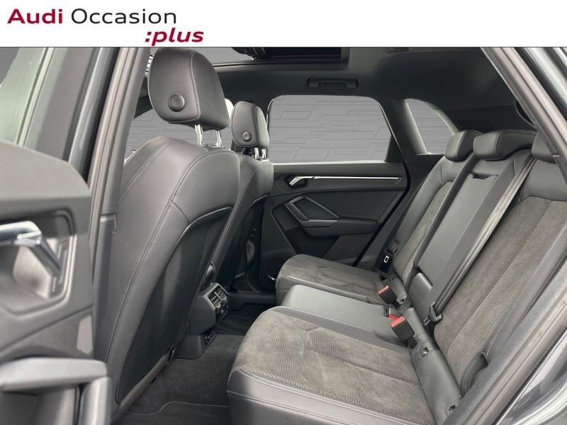 Voitures occasions Audi Q3 S line Paris