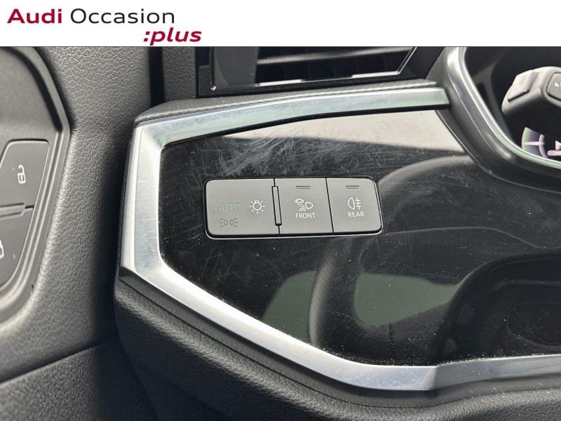 Voitures occasions Audi Q3 S line Paris