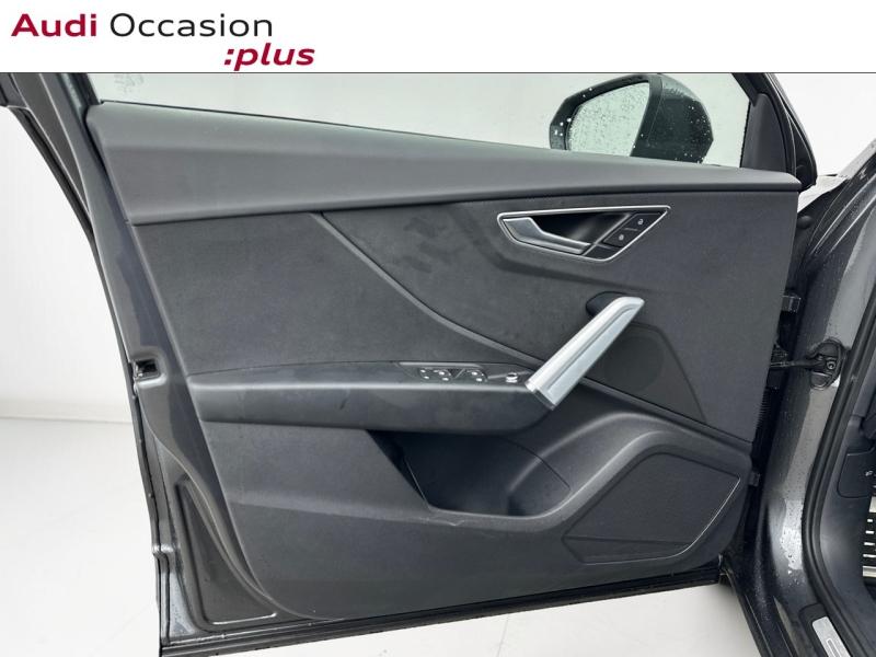 Voitures occasions Audi Q2 S line Paris