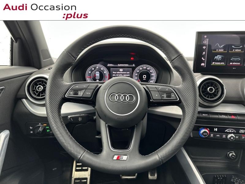 Voitures occasions Audi Q2 S line Paris