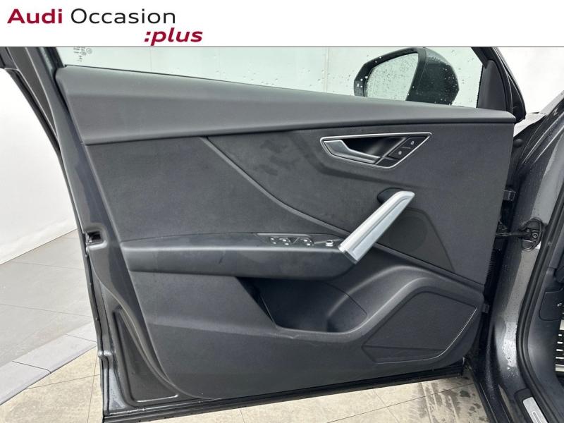 Voitures occasions Audi Q2 S line Paris