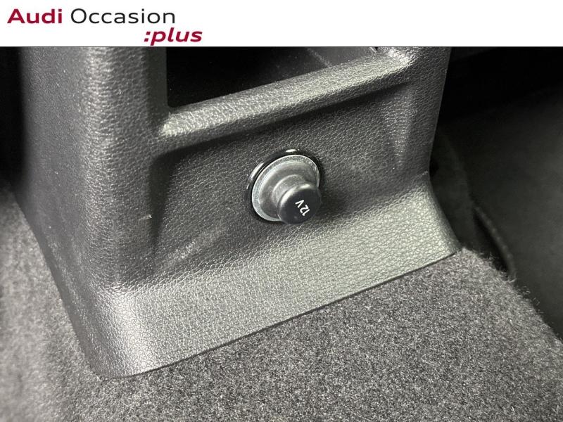 Voitures occasions Audi Q2 S line Paris