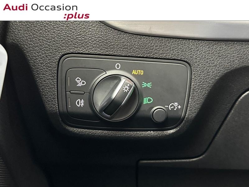 Voitures occasions Audi Q2 S line Paris