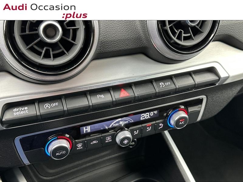 Voitures occasions Audi Q2 S line Paris