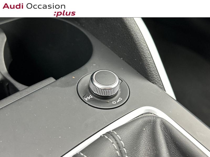 Voitures occasions Audi Q2 S line Paris