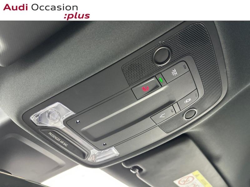 Voitures occasions Audi Q2 S line Paris