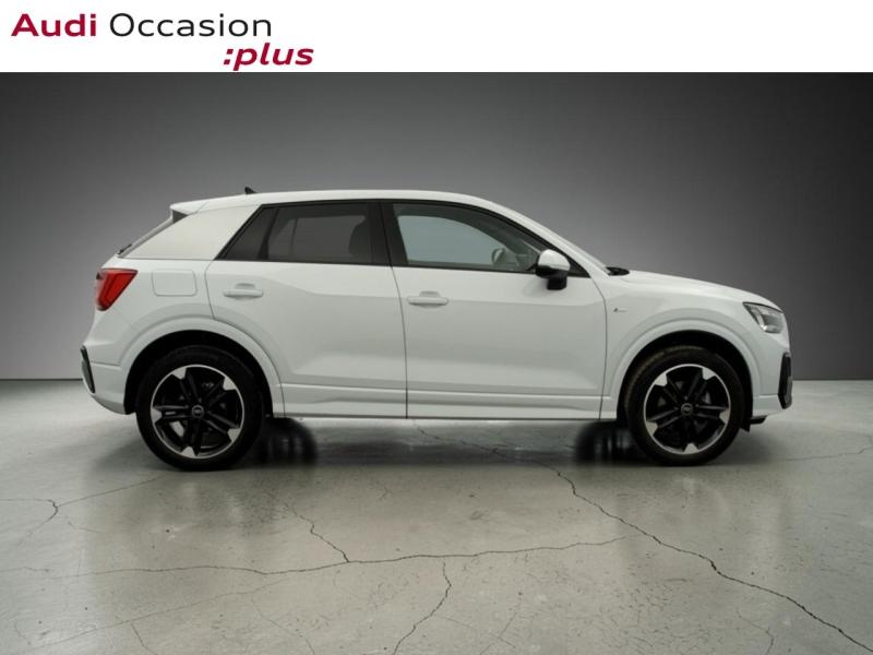 Voitures occasions Audi Q2 S line Paris