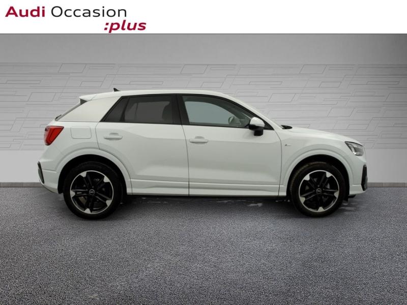 Voitures occasions Audi Q2 S line Paris