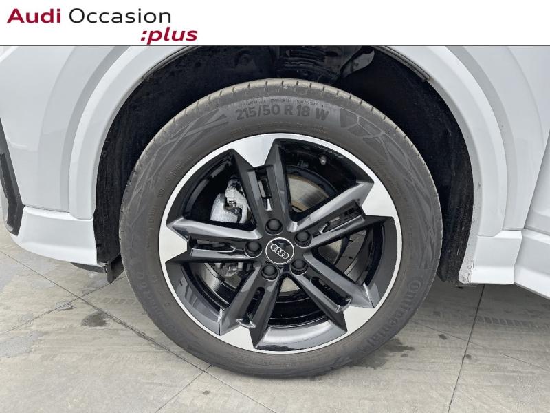Voitures occasions Audi Q2 S line Paris