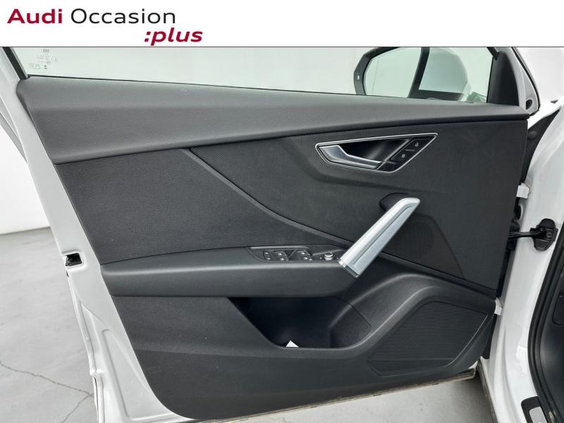 Voitures occasions Audi Q2 S line Paris