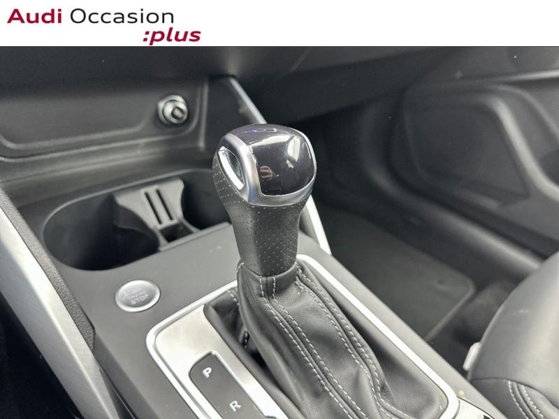 Voitures occasions Audi Q2 S line Paris