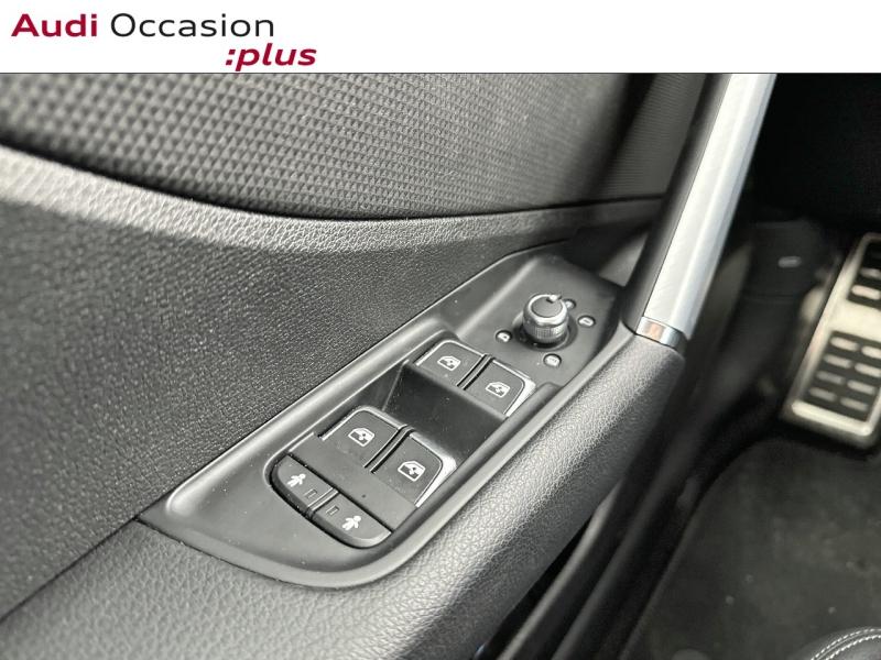 Voitures occasions Audi Q2 S line Paris