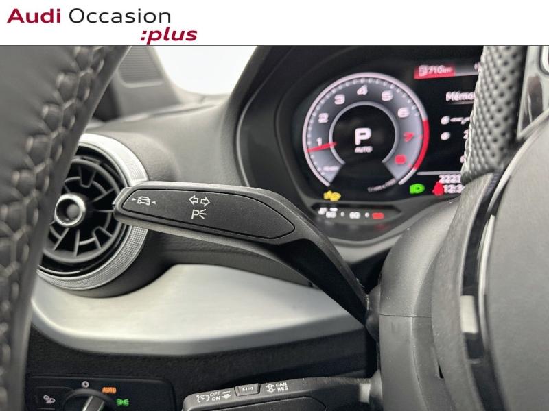 Voitures occasions Audi Q2 S line Paris