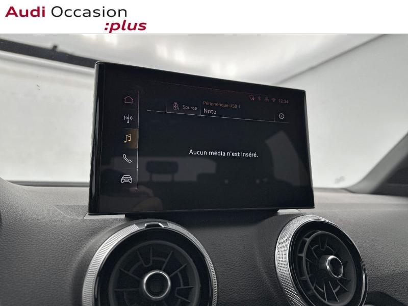 Voitures occasions Audi Q2 S line Paris
