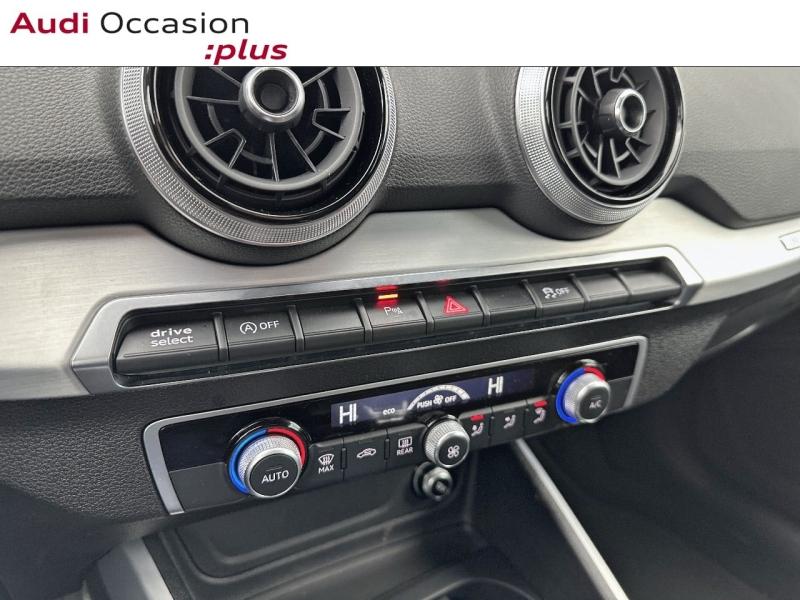 Voitures occasions Audi Q2 S line Paris