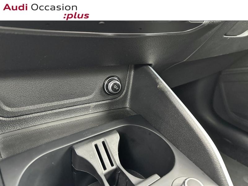 Voitures occasions Audi Q2 S line Paris