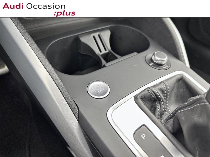 Voitures occasions Audi Q2 S line Paris