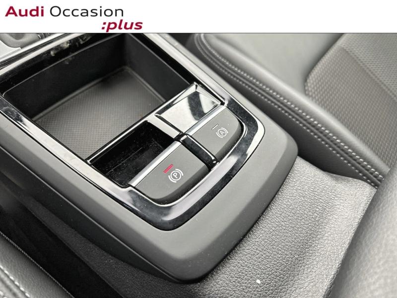 Voitures occasions Audi Q2 S line Paris